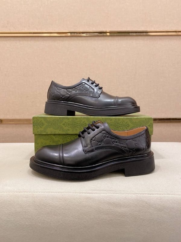 Gucci -Men's -black -leather -lace-up- shoes (8) Gucci Men's black leather lace-up shoes