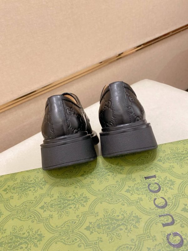 Gucci Men's lace-up derby shoe