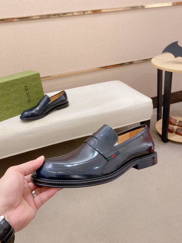 Gucci black leather penny loafers (8) Gucci black leather penny loafers
