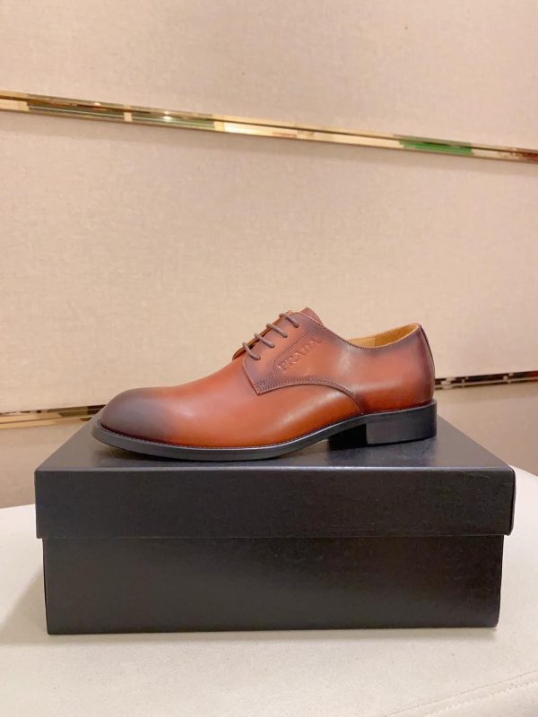 brown men's formal derby shoes.