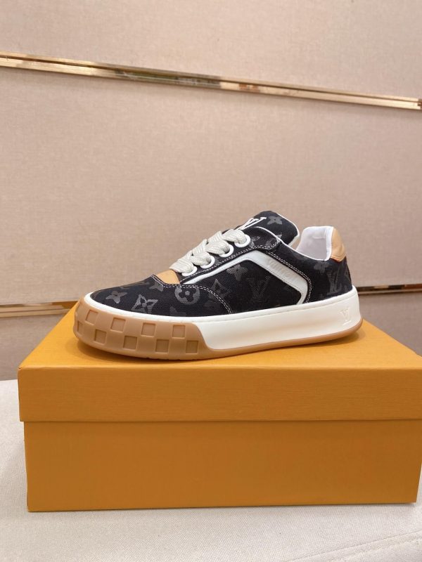 Louis -Vuitton- LV -Tilted -sneaker (1) Louis Vuitton LV Tilted sneaker