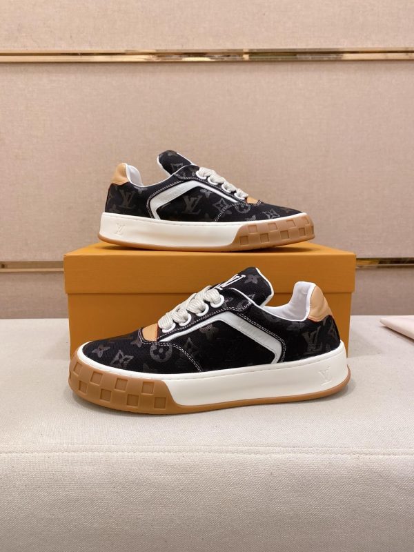 Louis -Vuitton- LV -Tilted -sneaker (4) Louis Vuitton LV Tilted sneaker