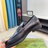 Black leather Gucci loafer