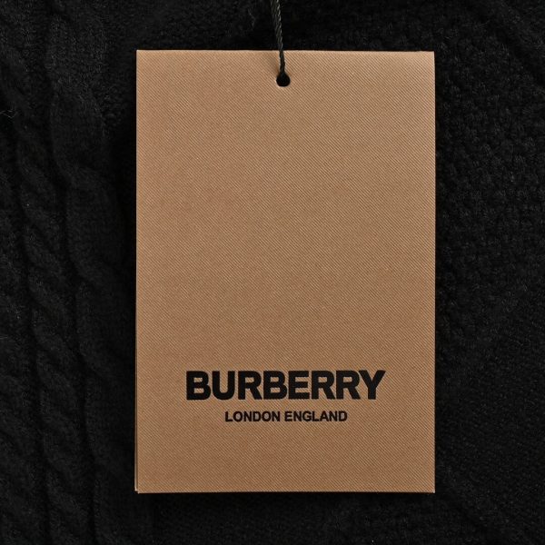 Burberry Nolen Cotton Crew Neck Sweatshirt- Black (5) Burberry Nolen Cotton Crew Neck Sweatshirt- Black