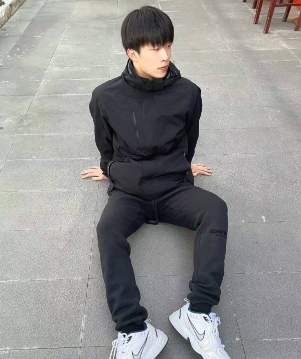 Fear of God ESSENTIALS logo-print Track Pants- Black