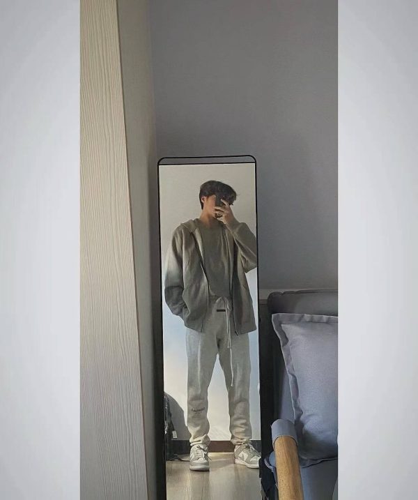 Fear of God ESSENTIALS logo-print Track Pants- Grey