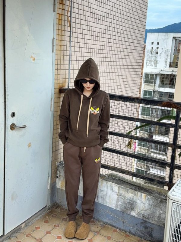 Fendi Monster Eyes Print Sweatpants- Brown