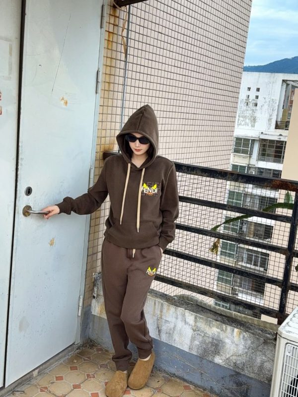 Fendi Monster Eyes Print Sweatpants- Brown