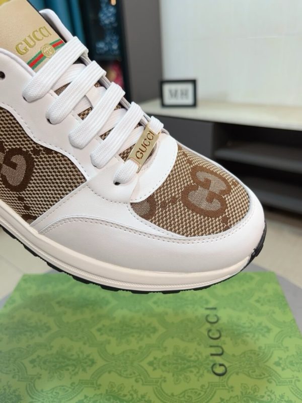 Gucci Men's Re-Web GG Supreme canvas