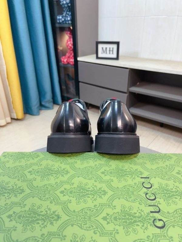 Gucci Men's William leather cap-toe derby (2) Gucci Men's William leather cap-toe derby