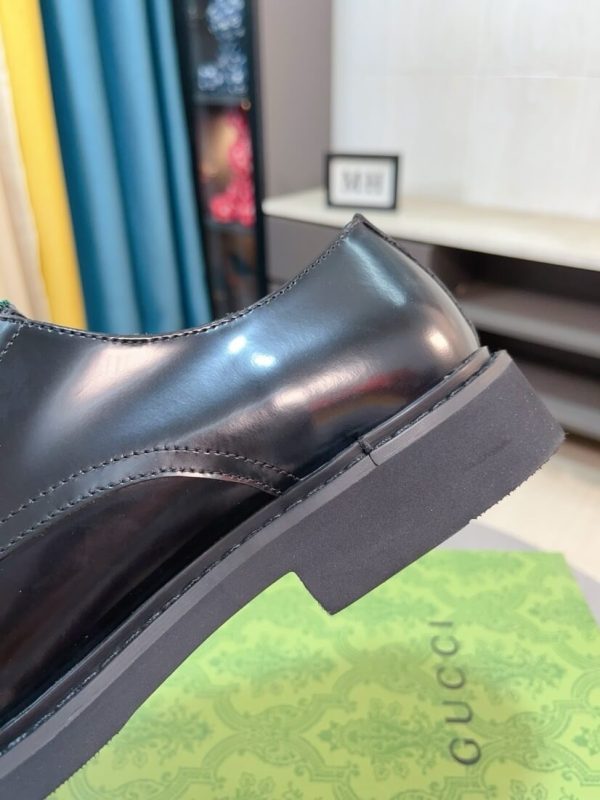 Gucci Men's William leather cap-toe derby (4) Gucci Men's William leather cap-toe derby