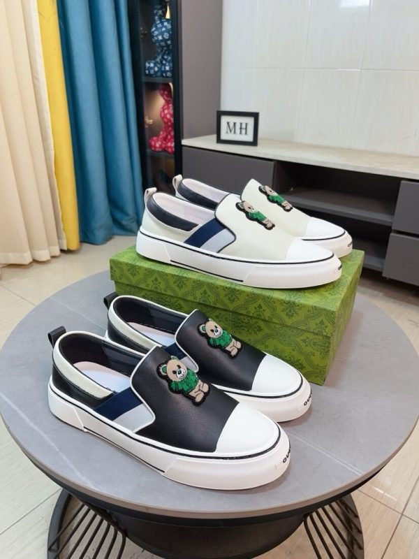 Gucci Moschino Kids Teddy Bear leather sneakers (1) Gucci Moschino Kids Teddy Bear leather sneakers