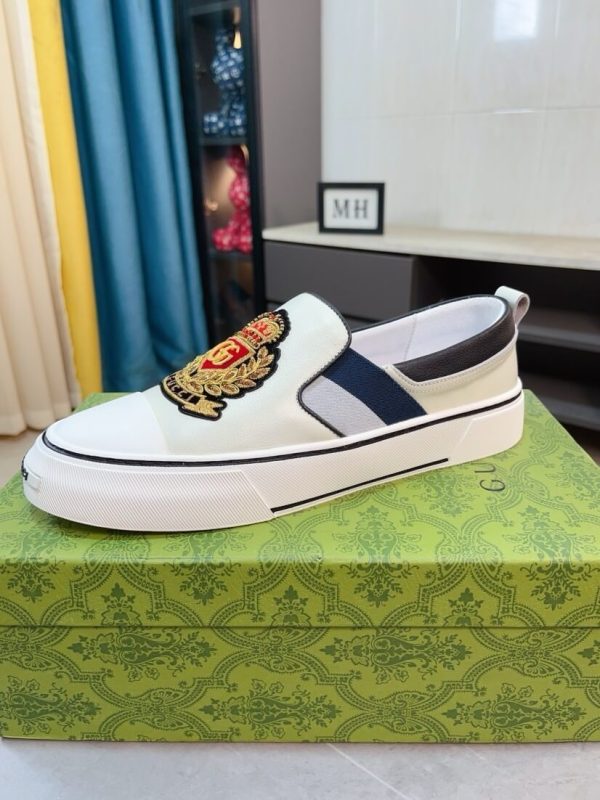 Gucci Re-Web slip-on sneakers (9) Gucci Moschino Kids Teddy Bear leather sneakers