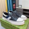 Gucci Slip-On sneakers in black and white (7) Gucci Slip-On sneakers in black and white.