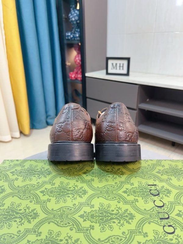 Gucci men's brown leather lace-up formal shoes