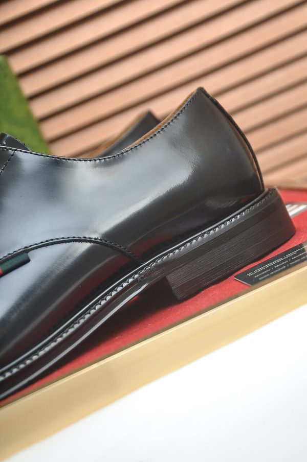 Gucci men's leather derby shoes
