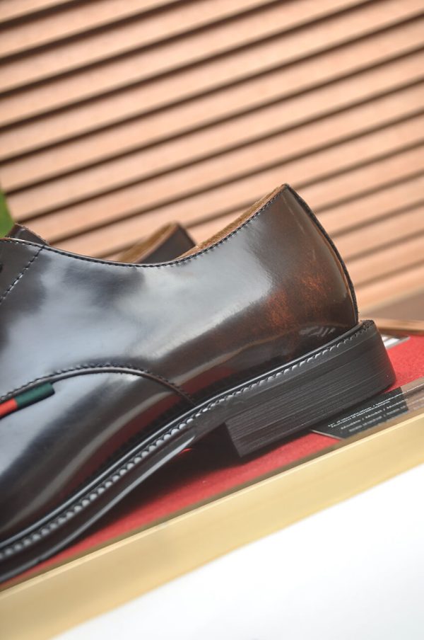 Gucci men's leather derby shoes