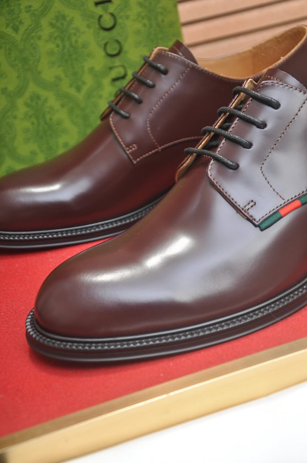 Gucci men's leather derby shoes