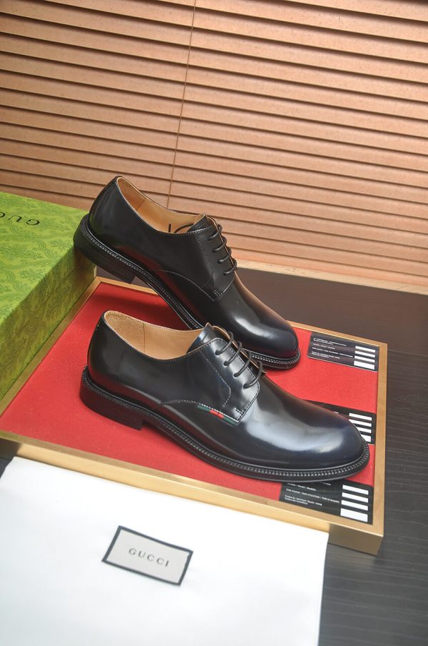 Gucci men's leather derby shoes