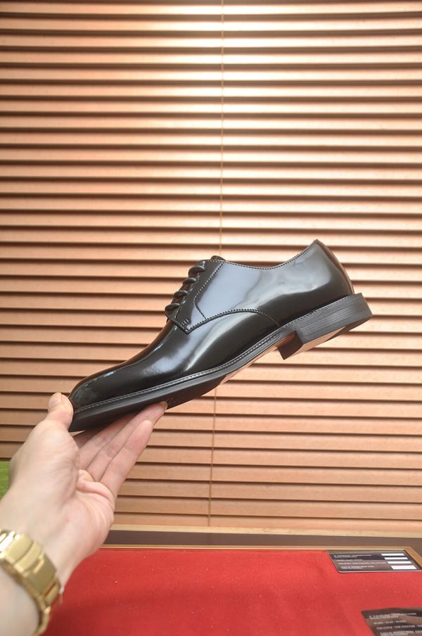 Gucci men's leather derby shoes