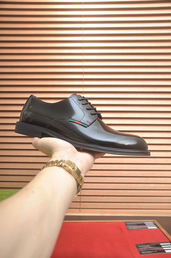 Gucci men's leather derby shoes