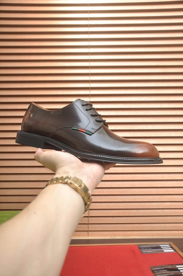 Gucci men's leather derby shoes