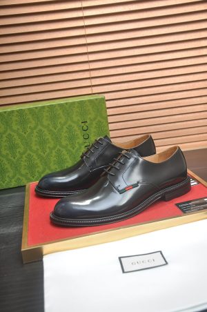 Gucci men's leather derby shoes