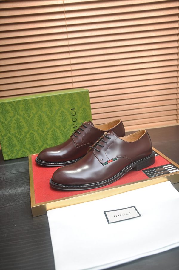 Gucci men's leather derby shoes
