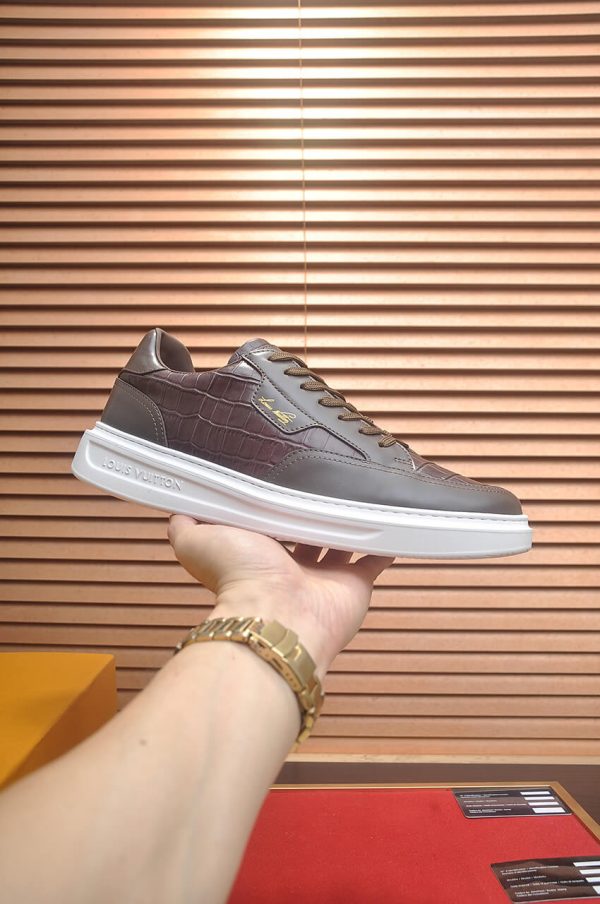 Louis Vuitton Beverly Hills Low sneakers (1) Louis Vuitton Beverly Hills Low sneakers
