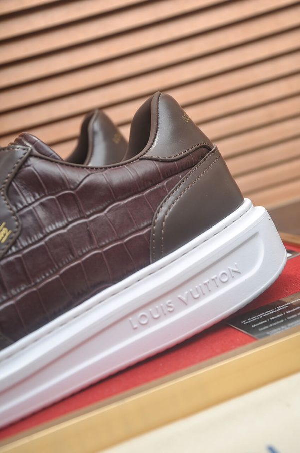 Louis Vuitton Beverly Hills Low sneakers (2) Louis Vuitton Beverly Hills Low sneakers