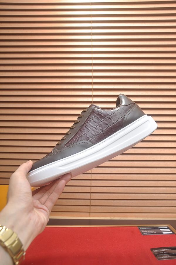 Louis Vuitton Beverly Hills Low sneakers (6) Louis Vuitton Beverly Hills Low sneakers