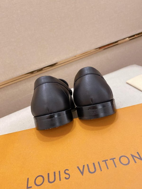 Louis Vuitton LV Oxford loafers