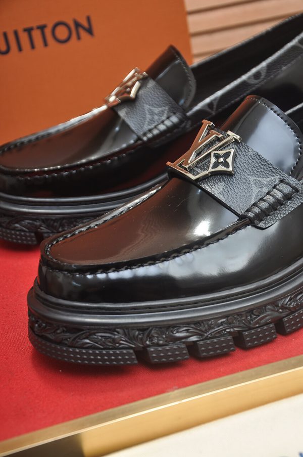 Louis Vuitton Major Loafers