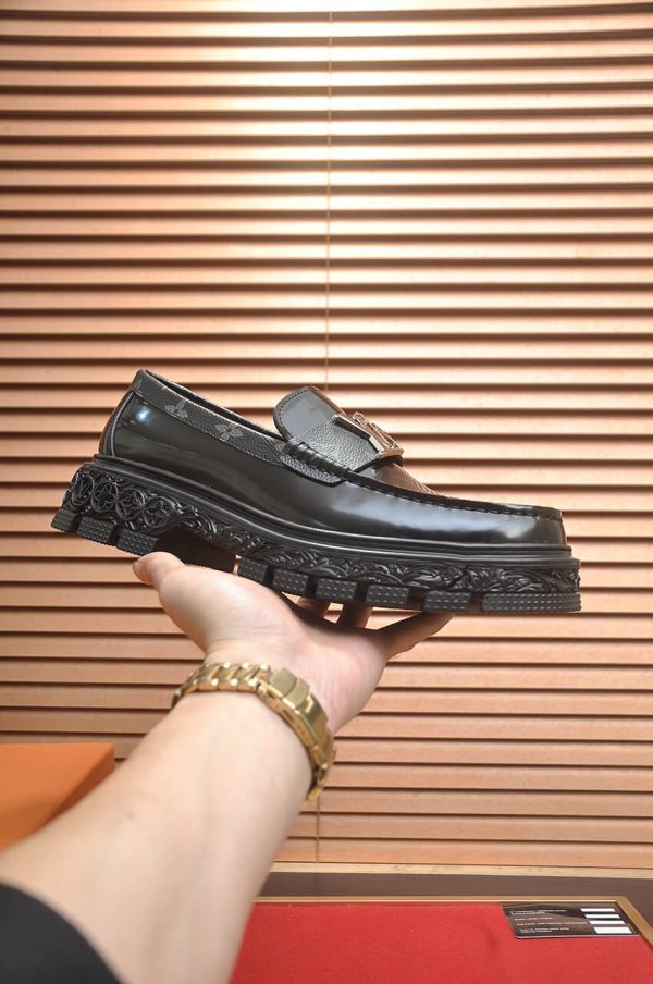 Louis Vuitton Major Loafers