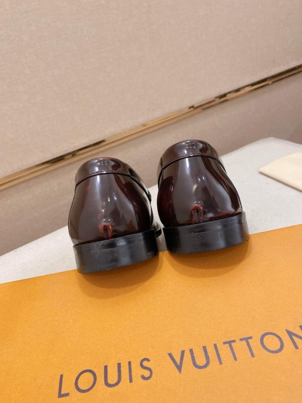 Louis Vuitton Major loafers in black (3) Louis Vuitton Major loafers in black
