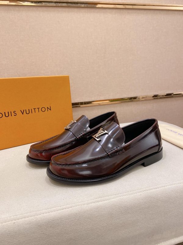 Louis Vuitton Major loafers in black (5) Louis Vuitton Major loafers in black