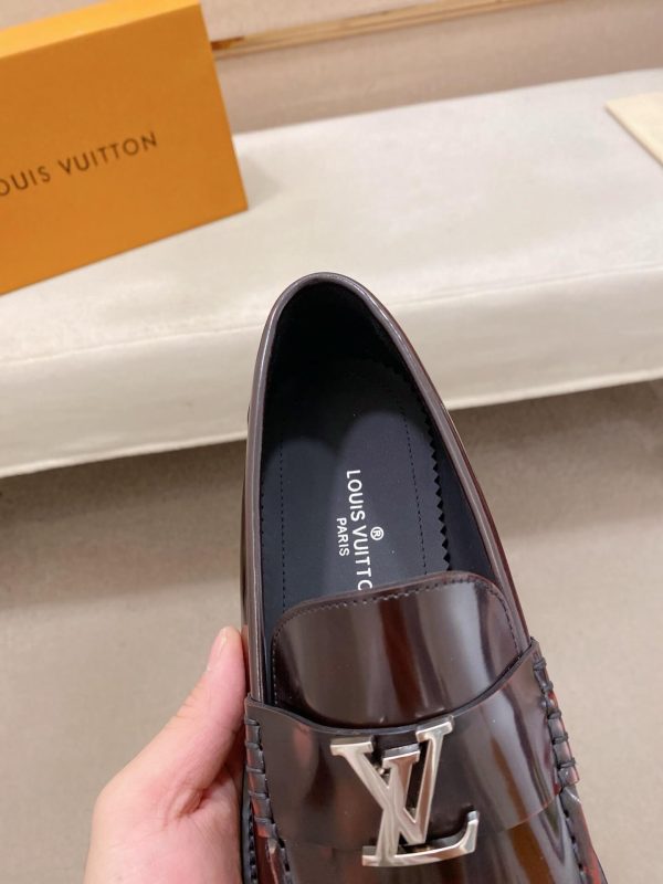 Louis Vuitton Major loafers in black (6) Louis Vuitton Major loafers in black