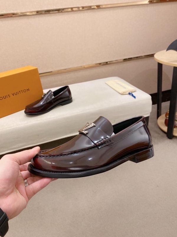 Louis Vuitton Major loafers in black (8) Louis Vuitton Major loafers in black