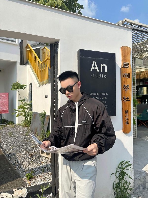 Miu Miu zip-up Hooded Trench Bomber Jacket- Black (1) Miu Miu zip-up Hooded Trench Bomber Jacket- Black