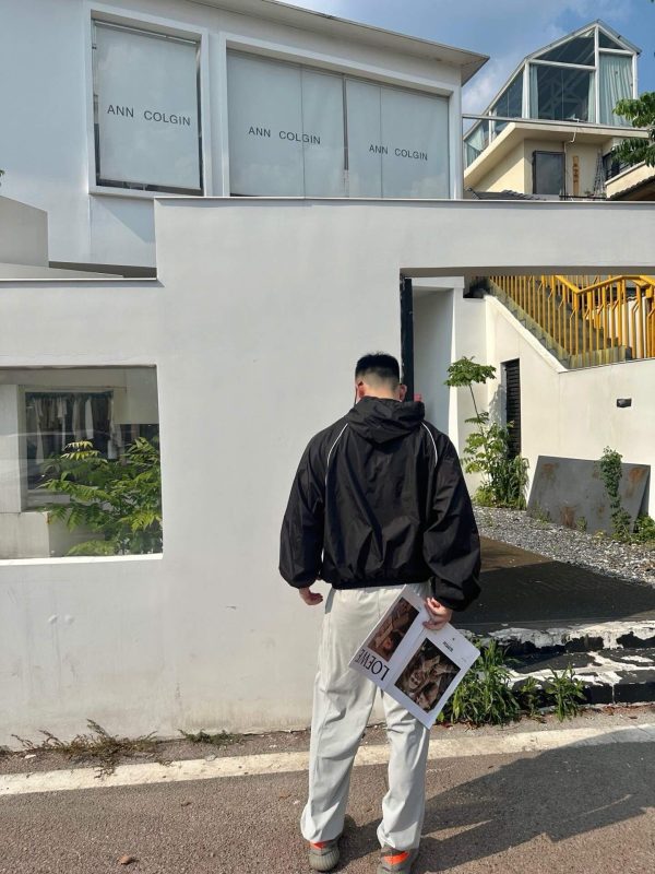 Miu Miu zip-up Hooded Trench Bomber Jacket- Black (2) Miu Miu zip-up Hooded Trench Bomber Jacket- Black