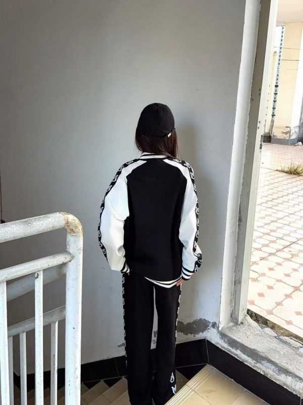 Moncler Embroidered Logo Zip-up Sweatshirt- Black