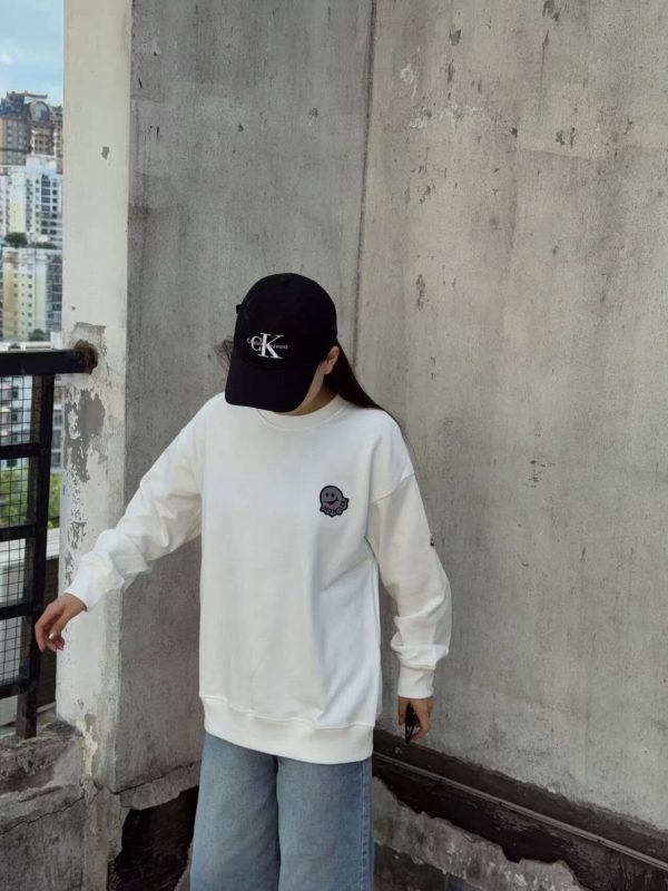 Moncler Logo Patch Crewneck Sweatshirt- Off-White (1) Moncler Logo Patch Crewneck Sweatshirt- Off-White