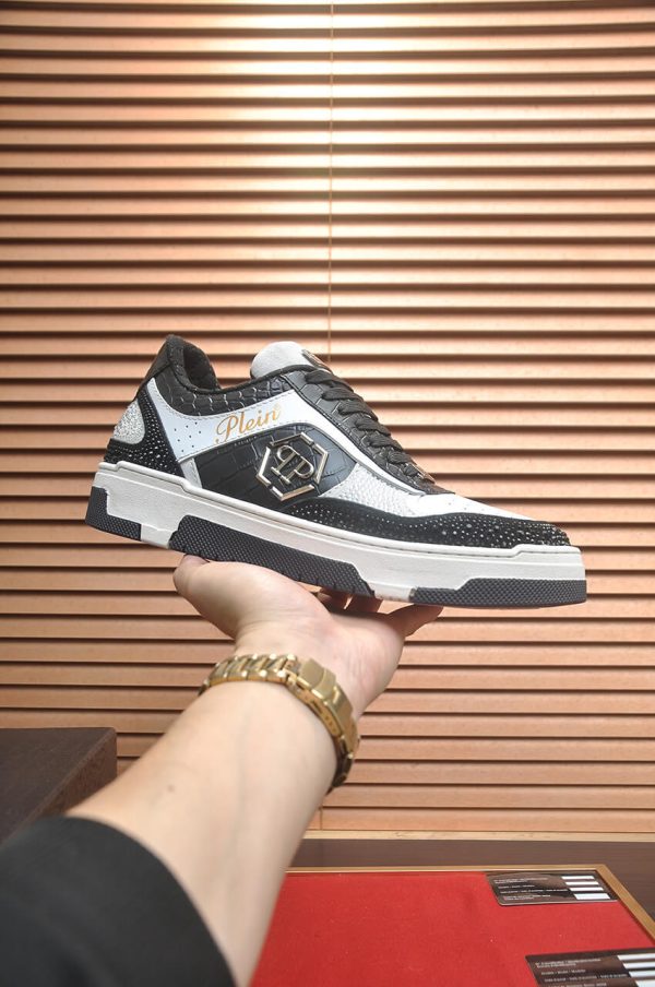 Philipp Plein crystal-embellished low-top leather sneakers