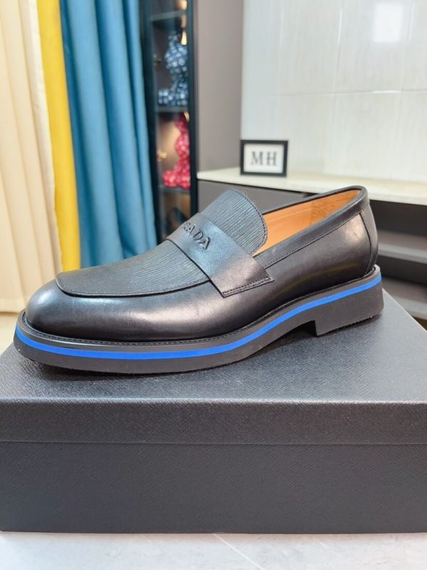 Prada Men's black leather loafers