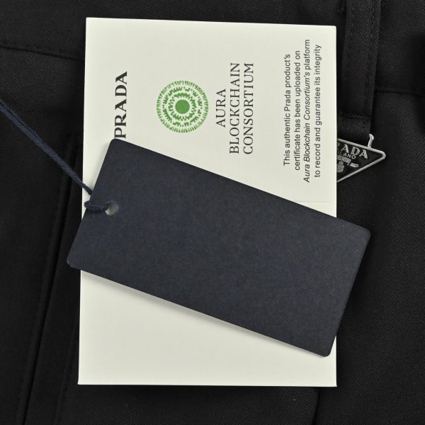 Prada Triangle Logo Zipper Casual Suit Trousers- Black (6) Prada Triangle Logo Zipper Casual Suit Trousers- Black