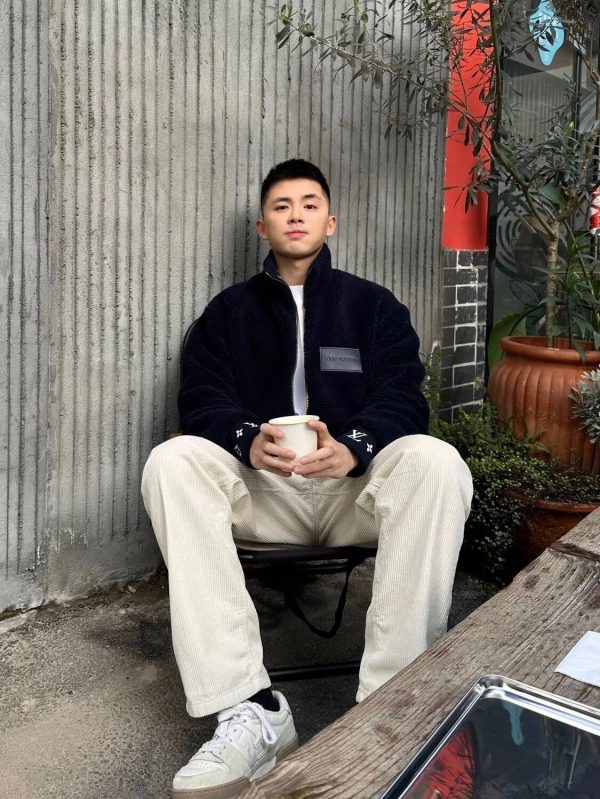 The Louis Vuitton Leather Patch Fleece Blouson Jacket – Black