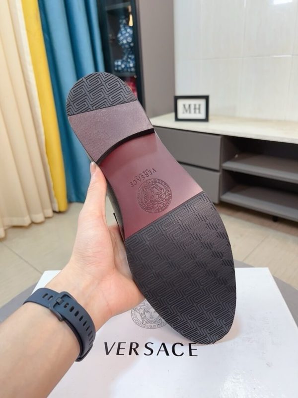 Versace Black leather loafer