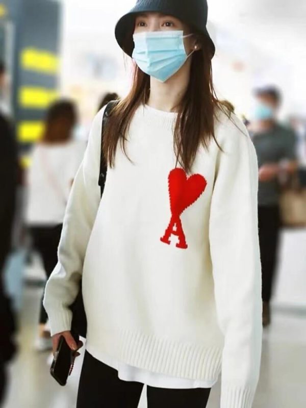 Ami de Cœur Embroidered Heart Logo Crew Neck sweater- Off-White
