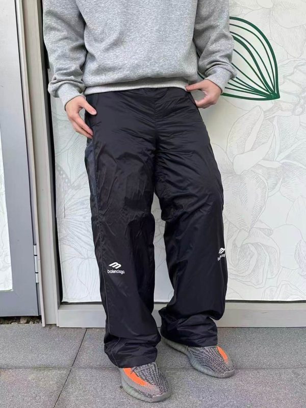 Balenciaga 3B Sports Icon Ski Tracksuit Pants- Black