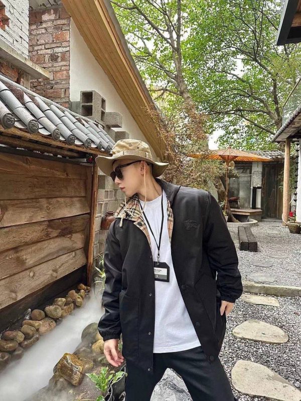 Burberry Reversible Check Hooded Jacket- Archive Beige